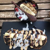 Açaí bowl and vegan pancakes!:P at Laundry Lounge in Sagres