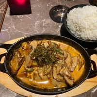 Main - Vegan crispy “duck”  with Massaman curry, coconut milk and mixed onions with amadine potatoes.   at Südøst Asian Crossover in Oslo