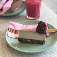 Cake at Rawnchy in Glasgow