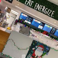 😎 at IAH - freshii - TB in Houston