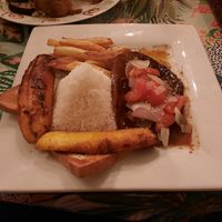 Bistec a lo pobre at Prana Vegan in Arequipa