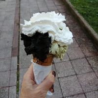 Vegan ice cream at Su per Giù in Rome