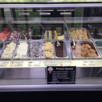 The icecream window  at Su per Giù in Rome