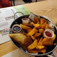 Entradas Combo Vegan at Picante in Setubal