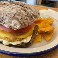 Burger at Las Vegan in Lisbon