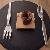 Tasty dessert at Las Vegan in Lisbon