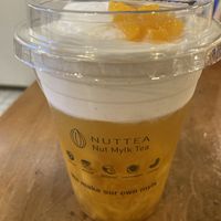 Seasonal mango green tea with nut cream at NUTTEA 堅果奶茶 in Taichung