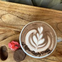oat cocoa - delicious and nice latte art😄 at Mudra in Ubud