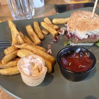 Schmelzburger with veggie patties  at Jaspers Grill in Braunlage