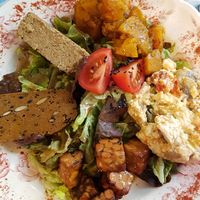 Salade de la cabane at La Cabane en Ville in Aix-en-provence