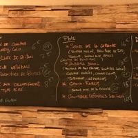 Exemple de menu, beaucoup de choix dont plusieurs options Gluten Free.  at La Cabane en Ville in Aix-en-provence