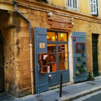 Front at La Cabane en Ville in Aix-en-provence