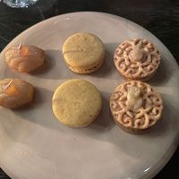   at Seven Swans in Frankfurt