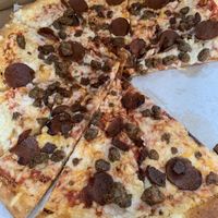 Sooooo good!  vegan sausage and pepperoni pizza 🍕❤️ at Pizza Pronto Oakland in Pittsburgh