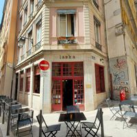 The entrance at Laska in Lyon