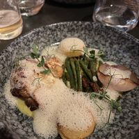 Menu Surprise du soir : Légumes de saison et espuma. at Laska in Lyon