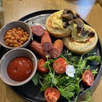 Vegan english breakfast 😍 at Mr. Stacks in Amsterdam