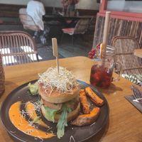 Protein Burger Stack with Jamaican Vibe iced tea at Mr. Stacks in Amsterdam
