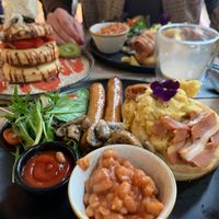 English breakfast 🍳   at Mr. Stacks in Amsterdam