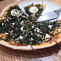 Yummi pizza at Ecos del Mundo in Mexico City