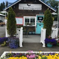 primarily a drive thru but there are two little tables out front  at Roots Juice Java and Salad Bar in Ilwaco
