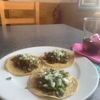 Tacos de ejotes y champiñones  at La Madrisima in Toledo