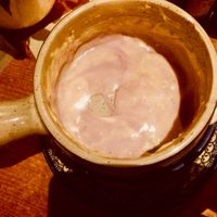 Het resultaat van paarse wortelen en gesmolten vegan kaas... :-) at Gusto-040 in Eindhoven