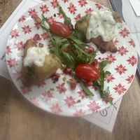 Fried broccoli as an amuse   at Gusto-040 in Eindhoven