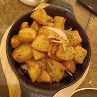 Disgraceful "patate alla piastra" - 9 euros!! at Chen Lon in Turin