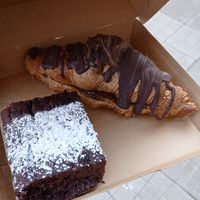 Un sitio chulísimo!!! Gran variedad, tanto dulce como salado ❤️ at Zucchero a Velo in Ancona