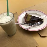 Pistachio pie and latte  at Zucchero a Velo in Ancona