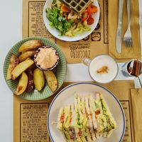 Sunday brunch at Zucchero a Velo in Ancona