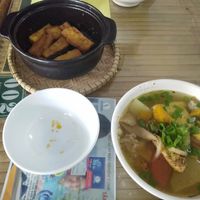 We had 4 tasty dishes and 2 coffees for 85'000 at Hue Tui in Hue