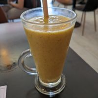 Mango lassi - not bad, have had better at Vegehop in Zagreb