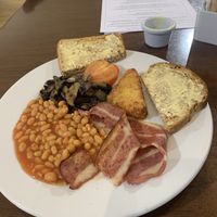 Lovely cafe, staff are very friendly. I arrived here at about 2.30pm on a busy day. I had this lovely vegan breakfast, very good service  👍.  at Simply Scottish in Jedburgh