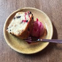 Cake with beetroot icecream   at PELGAG in Kyoto