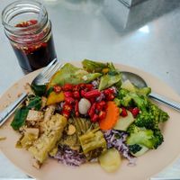 4 sides with brown rice at Bamboo Garden Healthy Vegetarian Foods - บ้านสวนไผ่สุขภาพ อาหารมังสวิรัติ in Bangkok