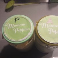Fresh sauce for take away at Mamma Peppino in Alkmaar