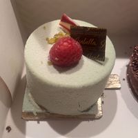  #Veganuary at Isabella Glutenfreie Patisserie - Kö Galerie in Dusseldorf