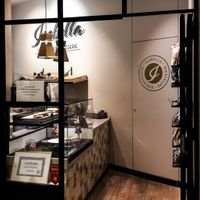 Isabella Patisserie at Isabella Glutenfreie Patisserie - Kö Galerie in Dusseldorf