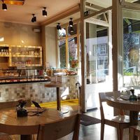 Das Café at Isabella Glutenfreie Patisserie - Oberkassel in Dusseldorf