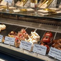 Vegan cakes at Isabella Glutenfreie Patisserie in Hamburg