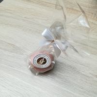 Strawberry macaron at Isabella Glutenfreie Patisserie in Hamburg