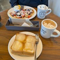  at Cisco Coffee in Yamanashi