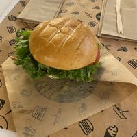 Nr. 5, Beyond Vince  at VINCENT - East Side Mall in Berlin