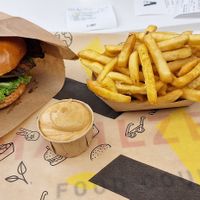  at VINCENT - East Side Mall in Berlin