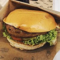 Lovely burger at VINCENT - East Side Mall in Berlin