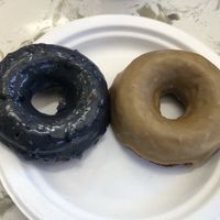 Blueberry and mocha donuts 🌱 at Leo's Superfood Vegan Cafe in Northridge