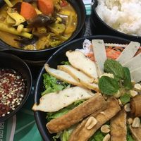 Soup and curry at Bodhi - Bo Den Duyen in Dong Hoi