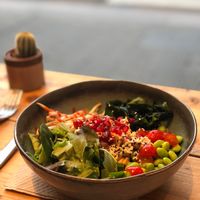Healthy and tasty  at Poke Tiki in Antwerpen